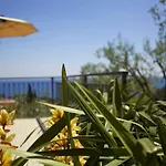 לינה וארוחת בוקר Il Parco 4*