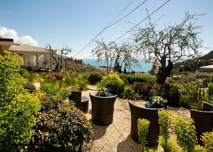 Il Parco Nocleg ze śniadaniem Monterosso al Mare