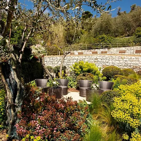 Il Parco לינה וארוחת בוקר 2*